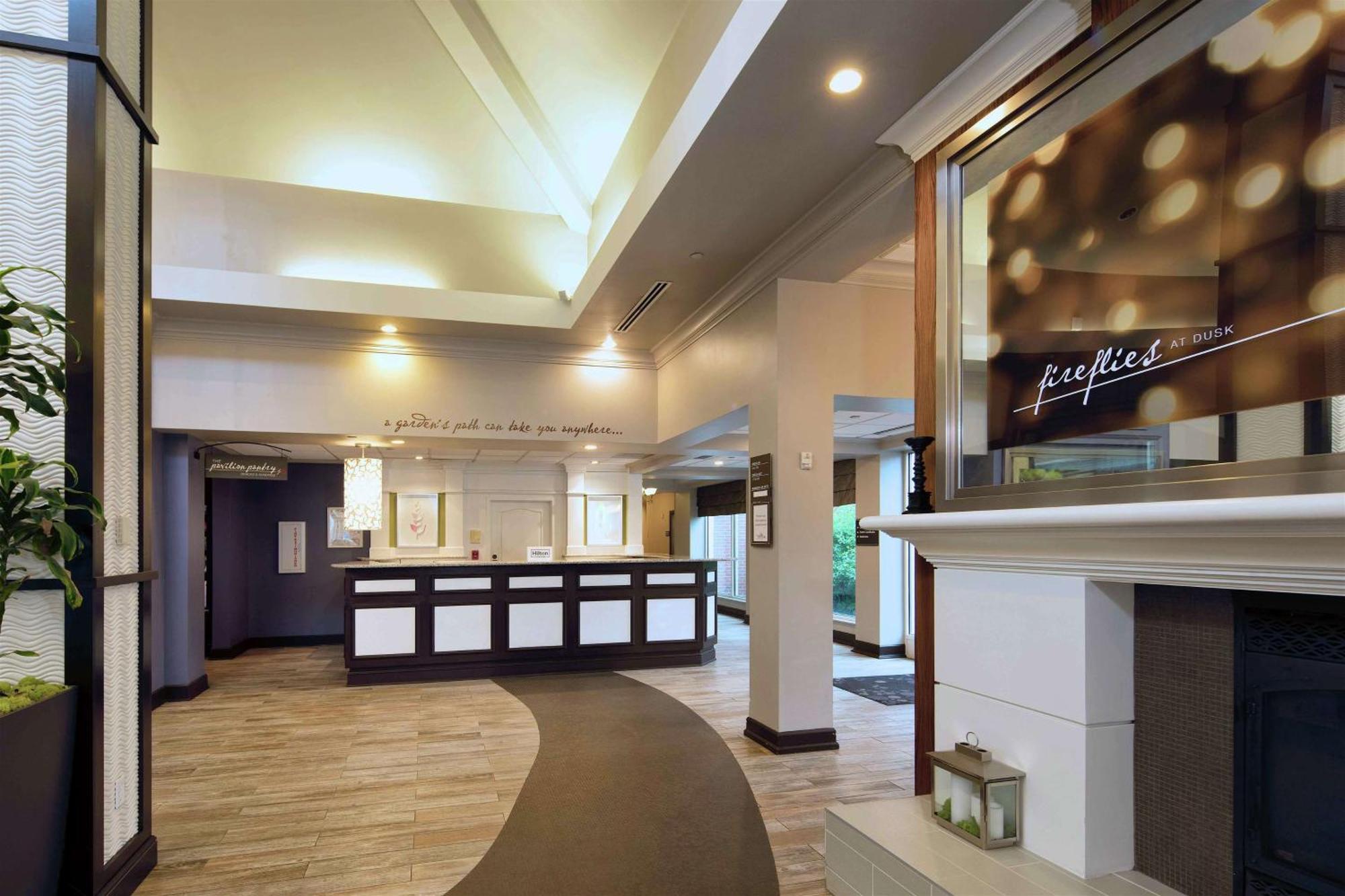 Hilton Garden Inn Auburn Riverwatch Exterior foto