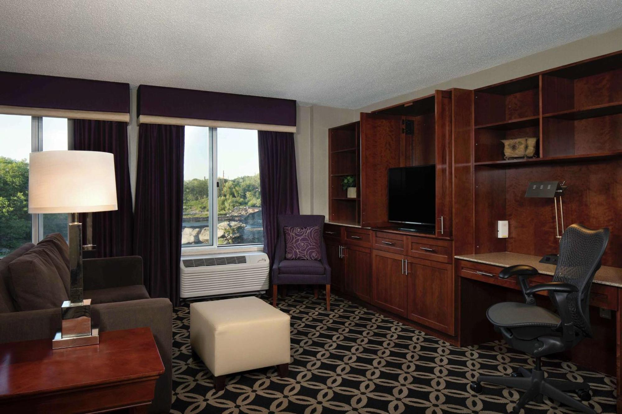 Hilton Garden Inn Auburn Riverwatch Exterior foto