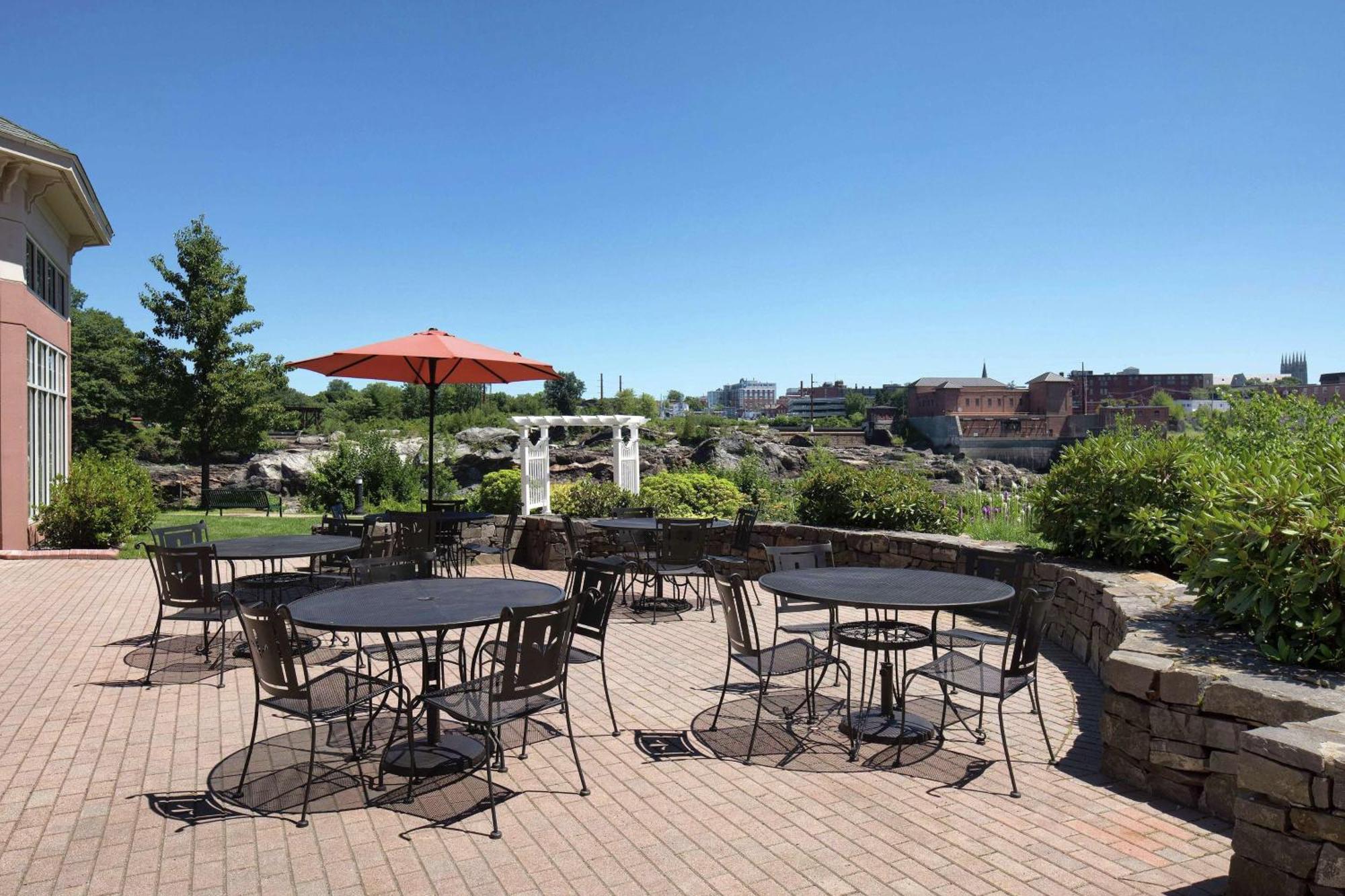 Hilton Garden Inn Auburn Riverwatch Exterior foto